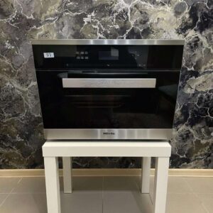 Вбудована духова парова шафа Miele DG 6401