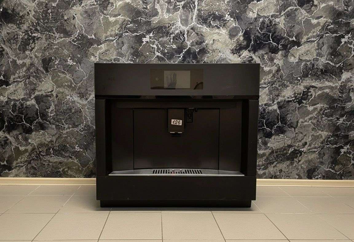 Вбудована кавомашина AEG CK7100T 1 Вбудована кавомашина AEG CK7100T