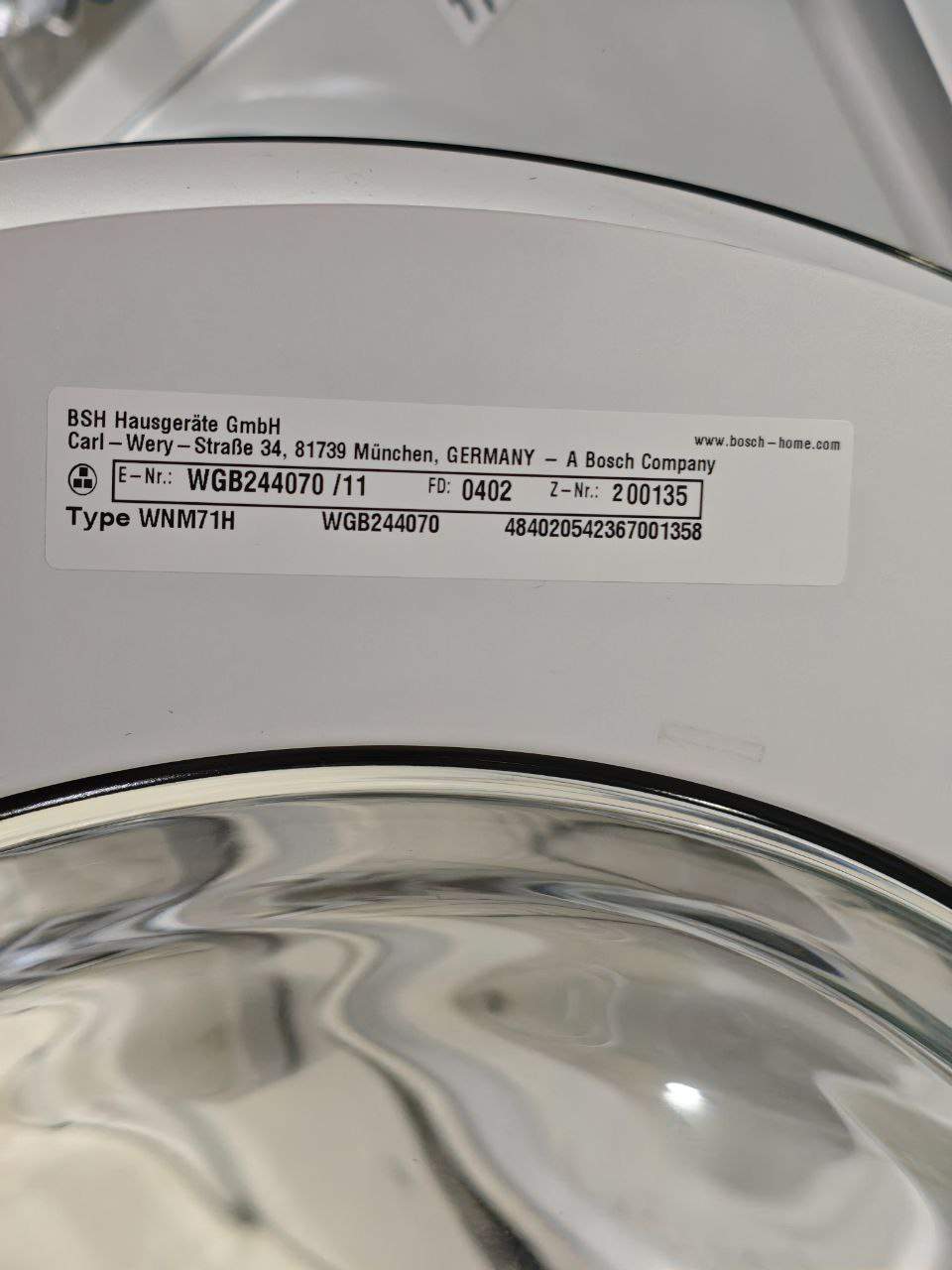Пральна машина Bosch WGB244070 3 Пральна машина Bosch WGB244070 — изображение 3