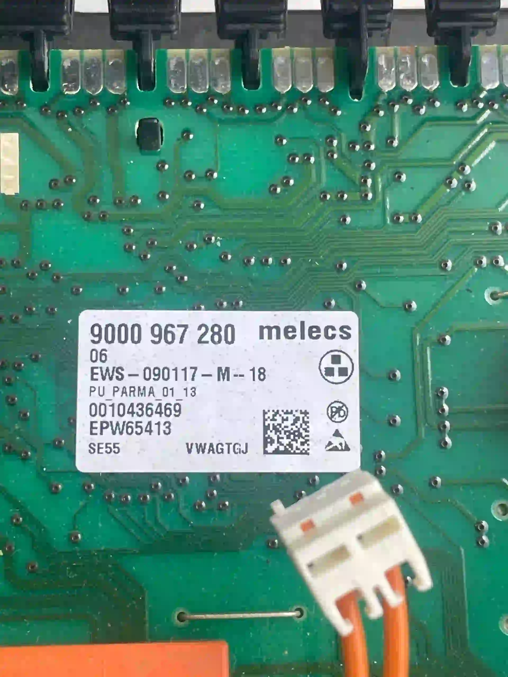 Електронний модуль (плата) пральної машини Siemens EPW65413 / Bosch 9000967280 Б/У 2 Електронний модуль (плата) пральної машини Siemens EPW65413 / Bosch 9000967280 Б/У — изображение 2